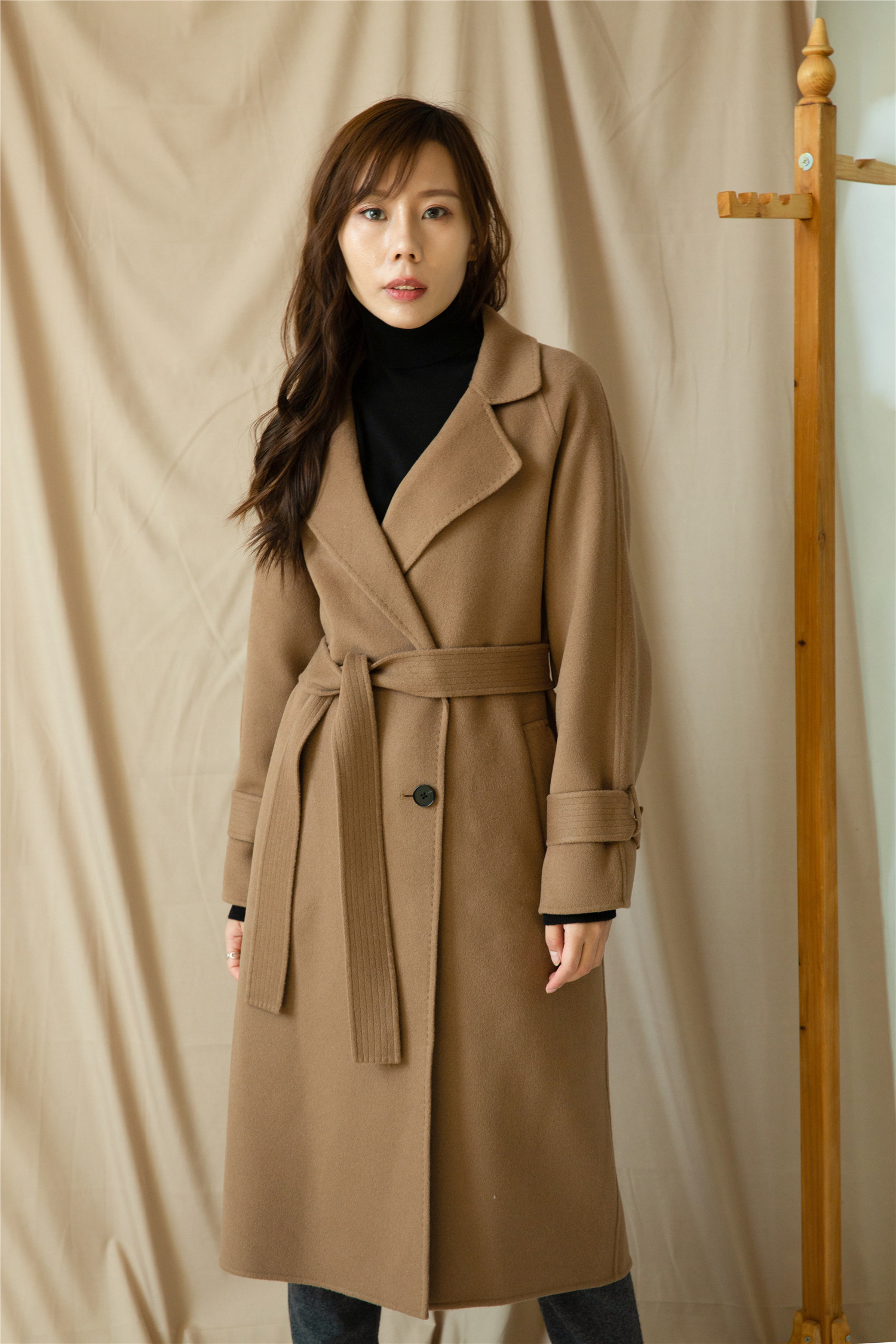 Button Coat with Belts on Waist and Cuffs