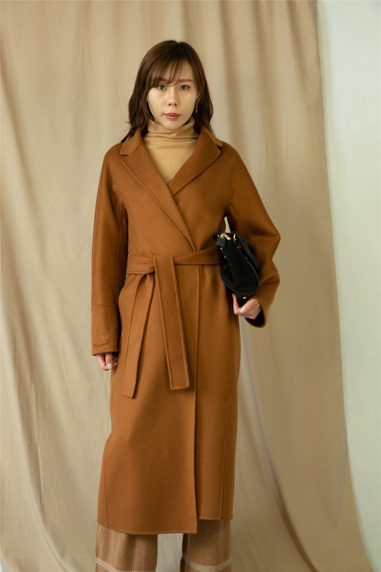 Ripple Finish Ccashmere Wrap Coat
